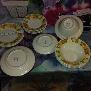 Della Rubio Vernon Ware By Metlox Set